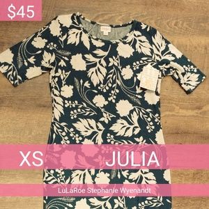 Lularoe Julia Size XS
